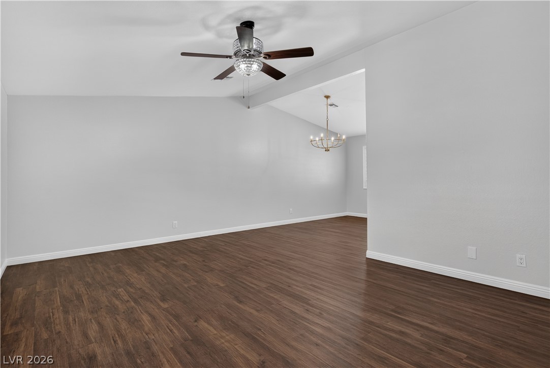 1049 Geranium Drive Property Photo 19