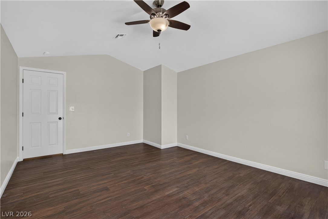 1049 Geranium Drive Property Photo 43