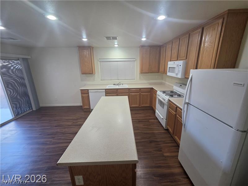 11882 Snow Bank Street Property Photo 4
