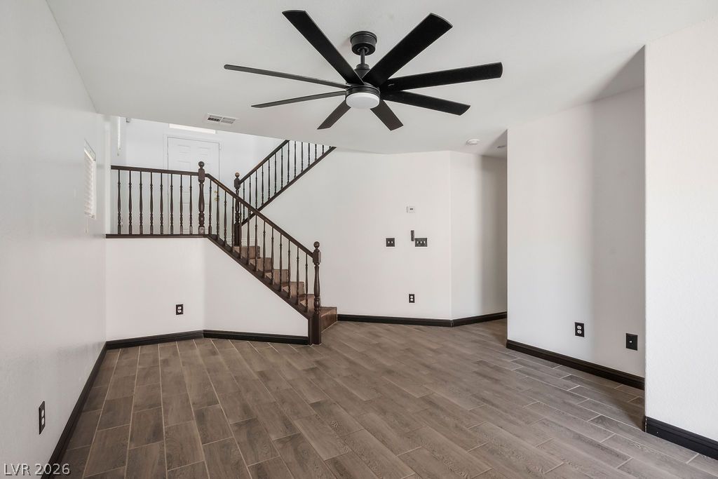 5913 Running Horse Drive Property Photo 16