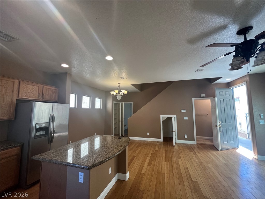 6547 Goldfield Street Property Photo 3
