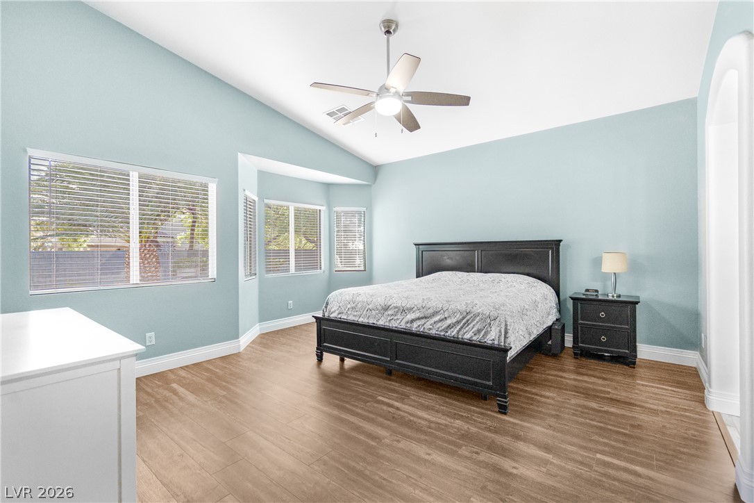6718 Hawthorne Creek Court Property Photo 19