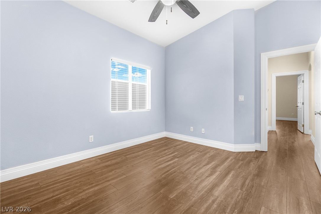 6718 Hawthorne Creek Court Property Photo 27