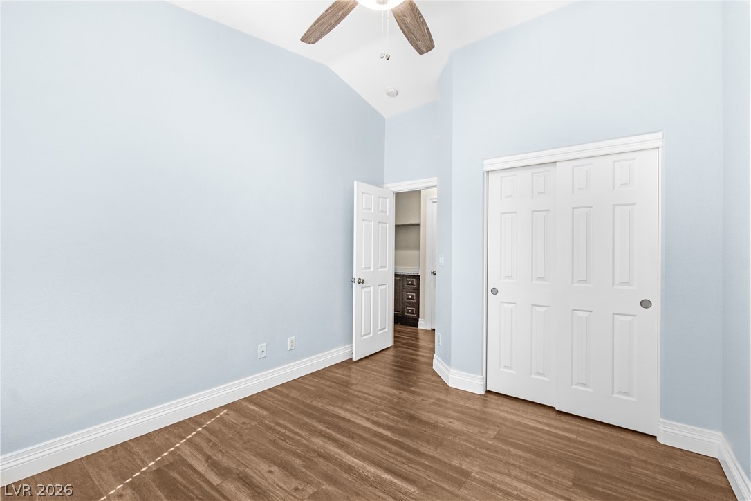 6718 Hawthorne Creek Court Property Photo 32