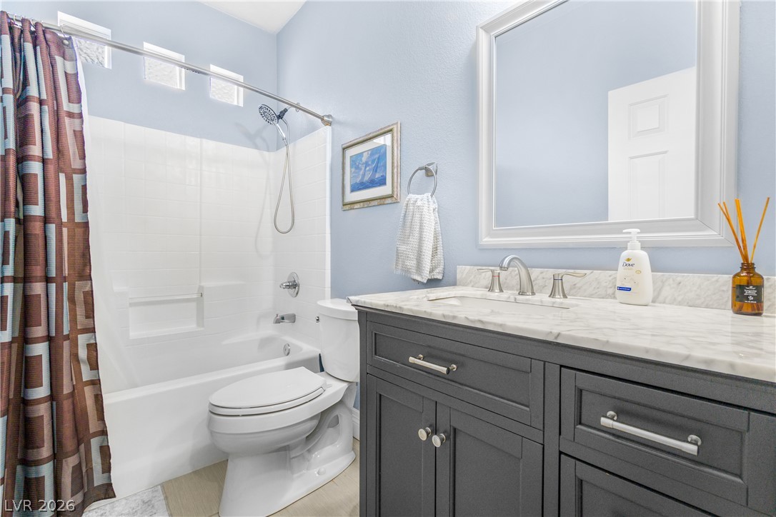 6718 Hawthorne Creek Court Property Photo 34