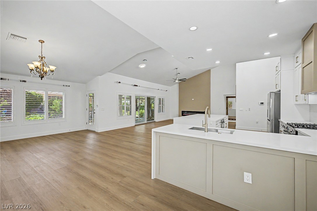 2423 Denham Drive Property Photo 13