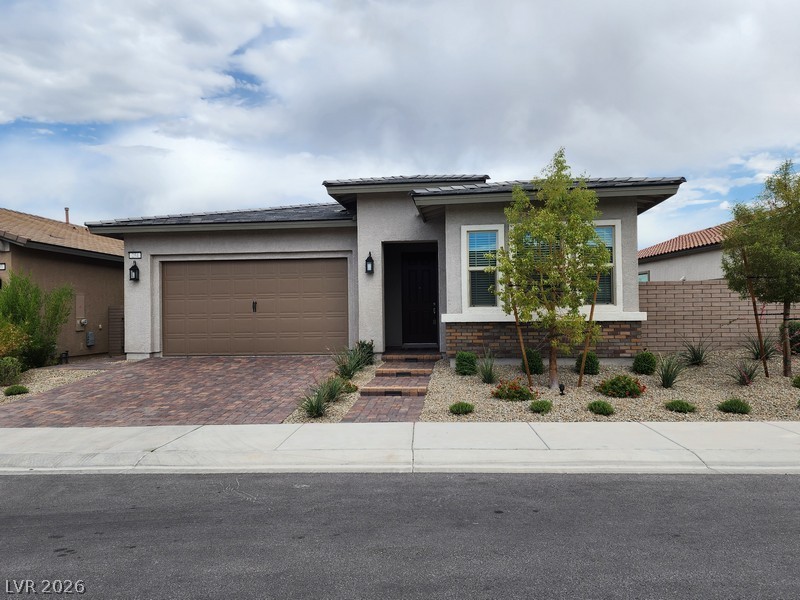 254 Tallis Hills Avenue Property Photo 1