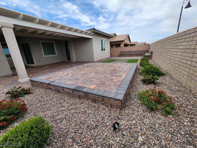 254 Tallis Hills Avenue Property Photo 17