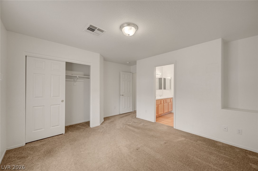 3056 Emerald Wind Street Property Photo 32