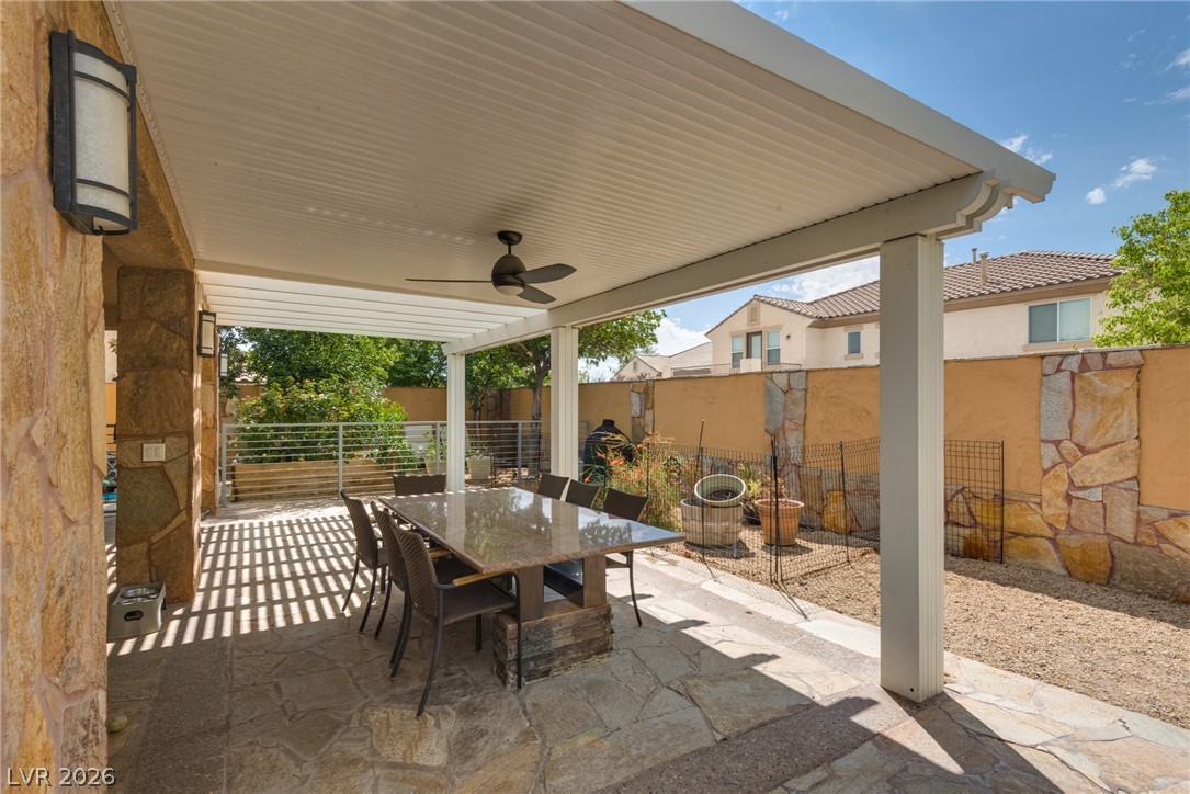 11425 Via Spiga Drive Property Photo 9