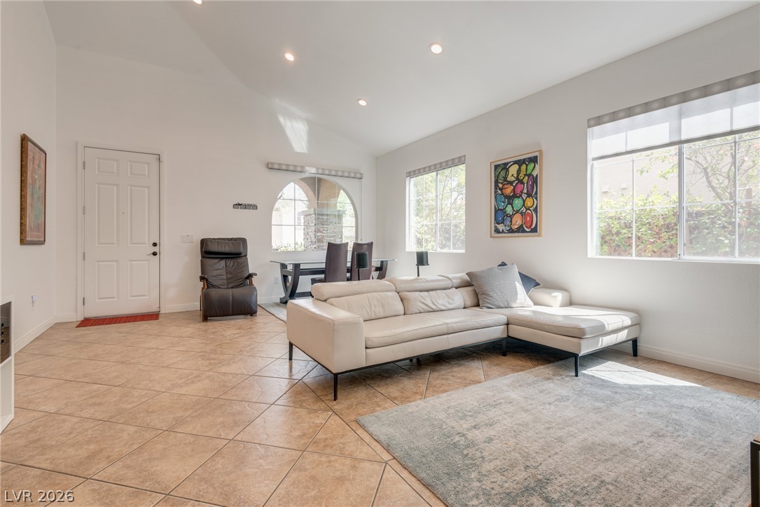 11425 Via Spiga Drive Property Photo 16