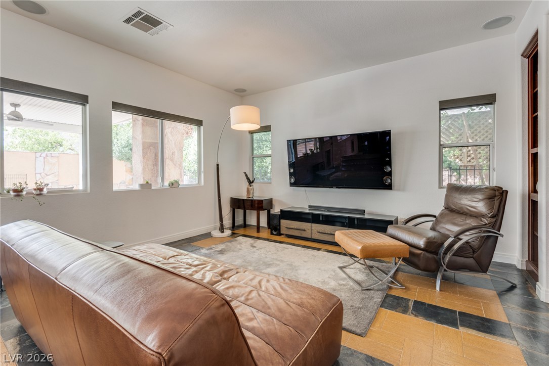 11425 Via Spiga Drive Property Photo 31