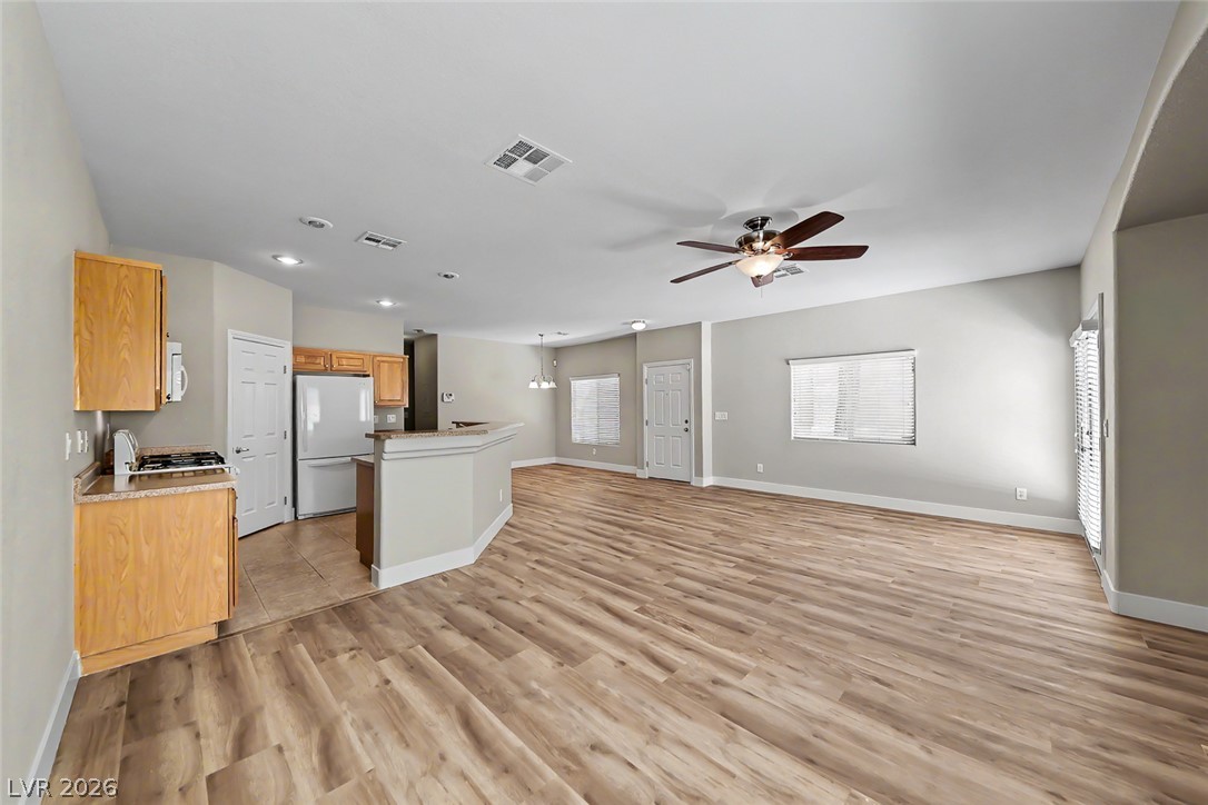 8685 Traveling Breeze Avenue 103 Property Photo 6