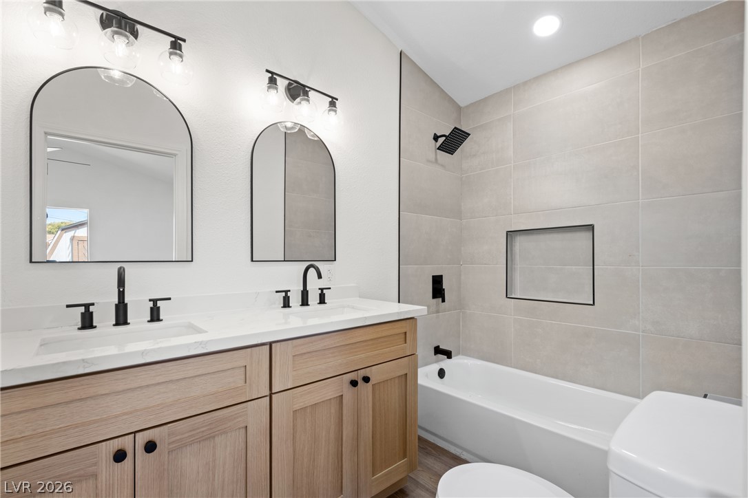 1921 Manhattan Drive Property Photo 15