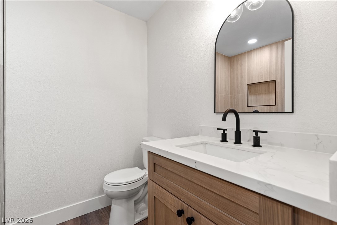 1921 Manhattan Drive Property Photo 22