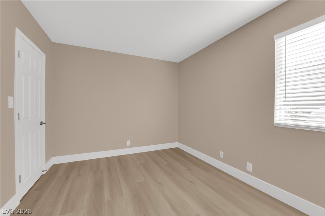 5386 River Glen Drive 349 Property Photo 19