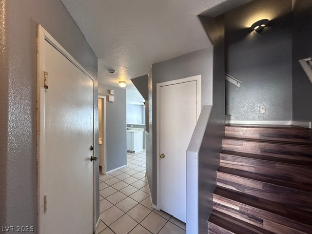 2501 Sierra Luna Avenue 102 Property Photo 6