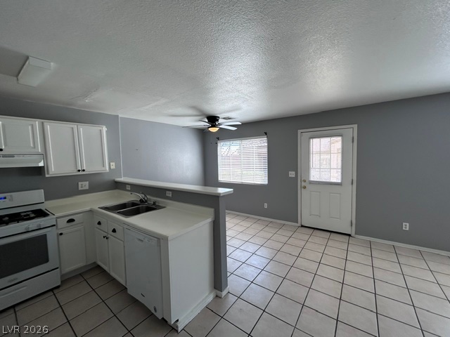 2501 Sierra Luna Avenue 102 Property Photo 7