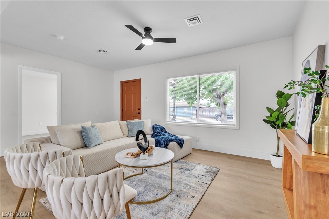 228 Earl Street Property Photo 10