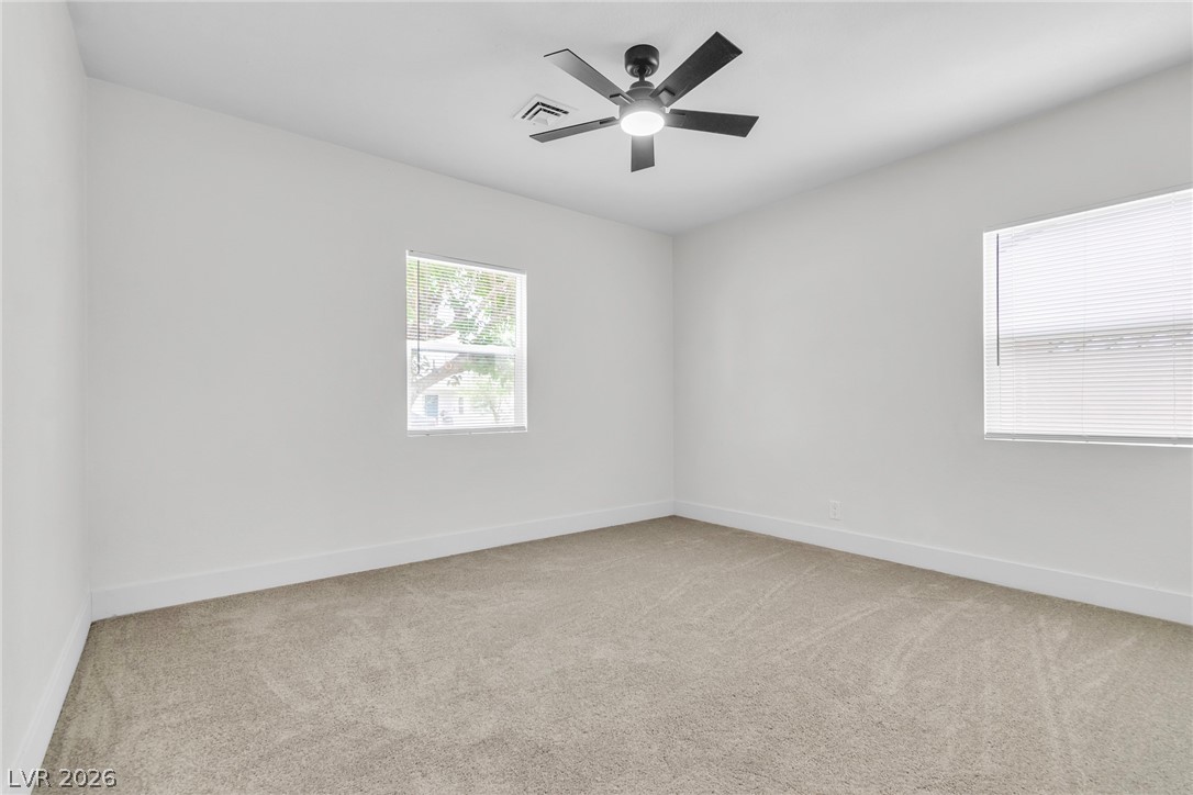 228 Earl Street Property Photo 23
