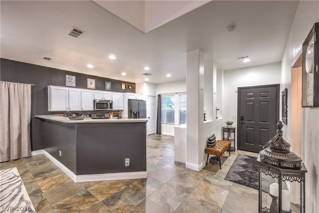 3018 New Journey Way Property Photo 8