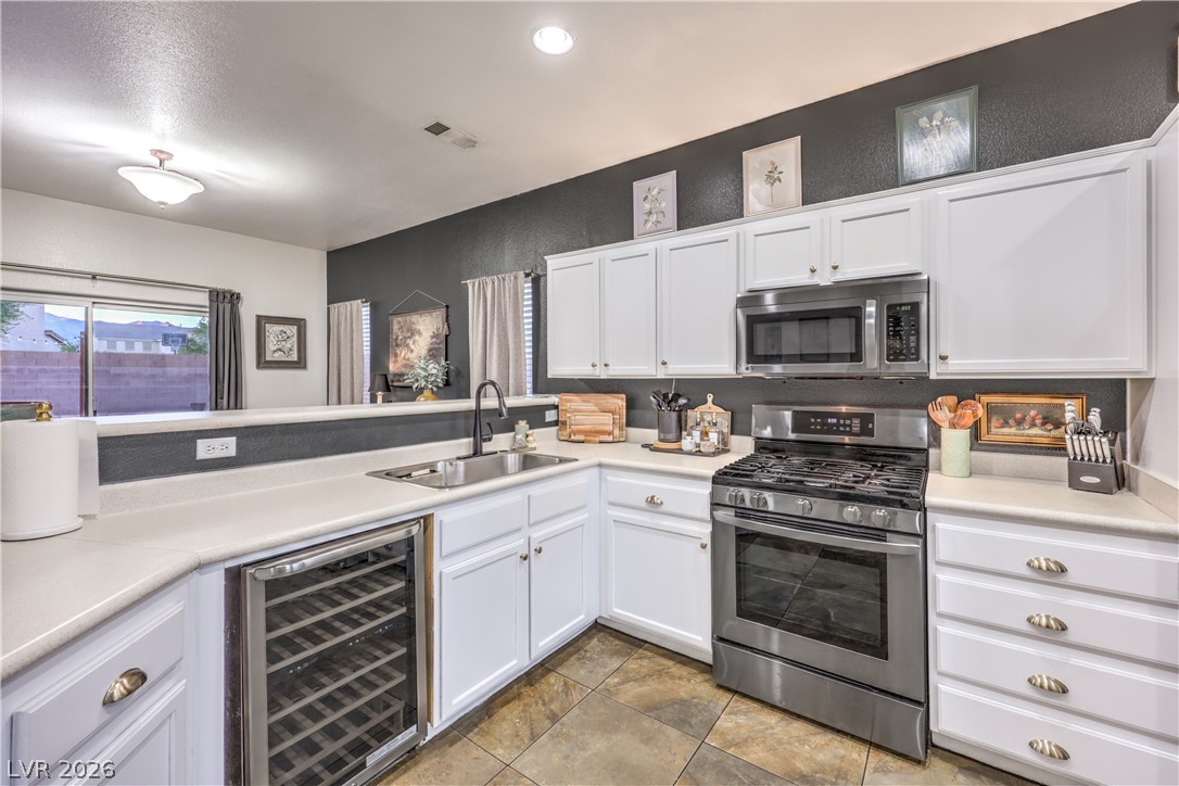 3018 New Journey Way Property Photo 13