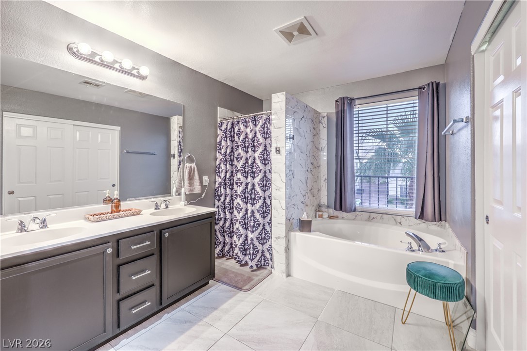 3018 New Journey Way Property Photo 37