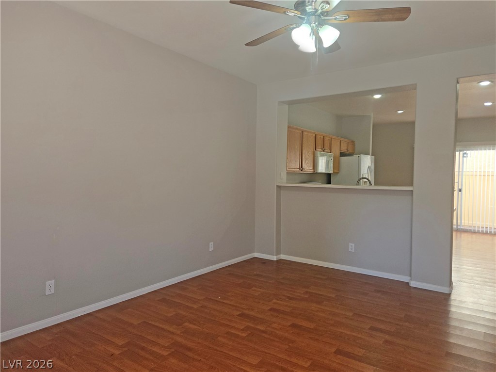 878 Blue Rosalie Place Property Photo 4