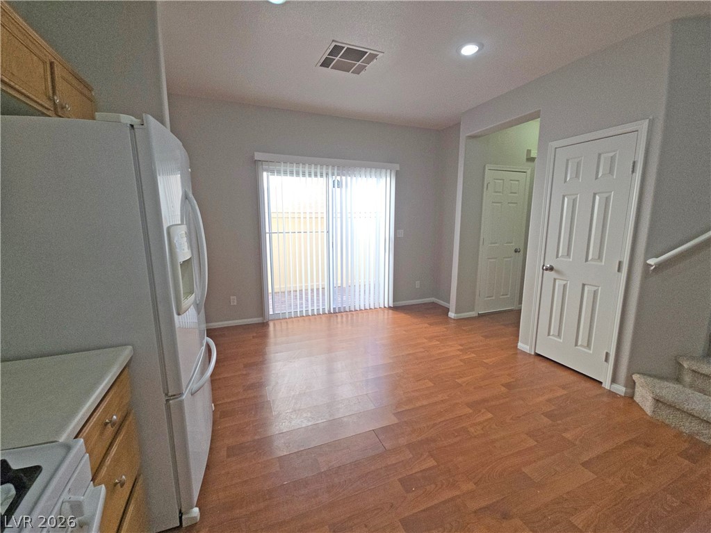 878 Blue Rosalie Place Property Photo 7
