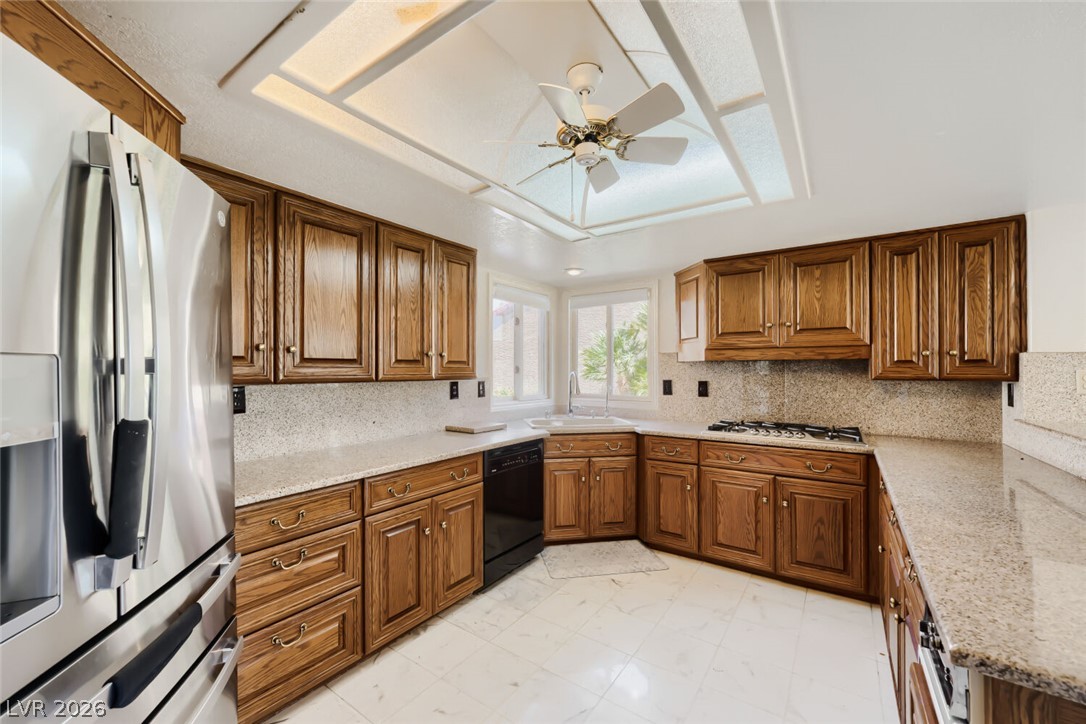 7761 Spanish Lake Drive Property Photo 14