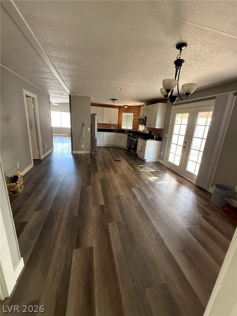 4395 Amargosa Way Property Photo 11