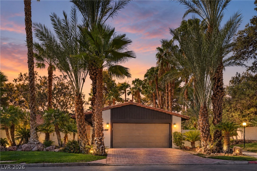 3325 Calle De Corrida Property Photo 1