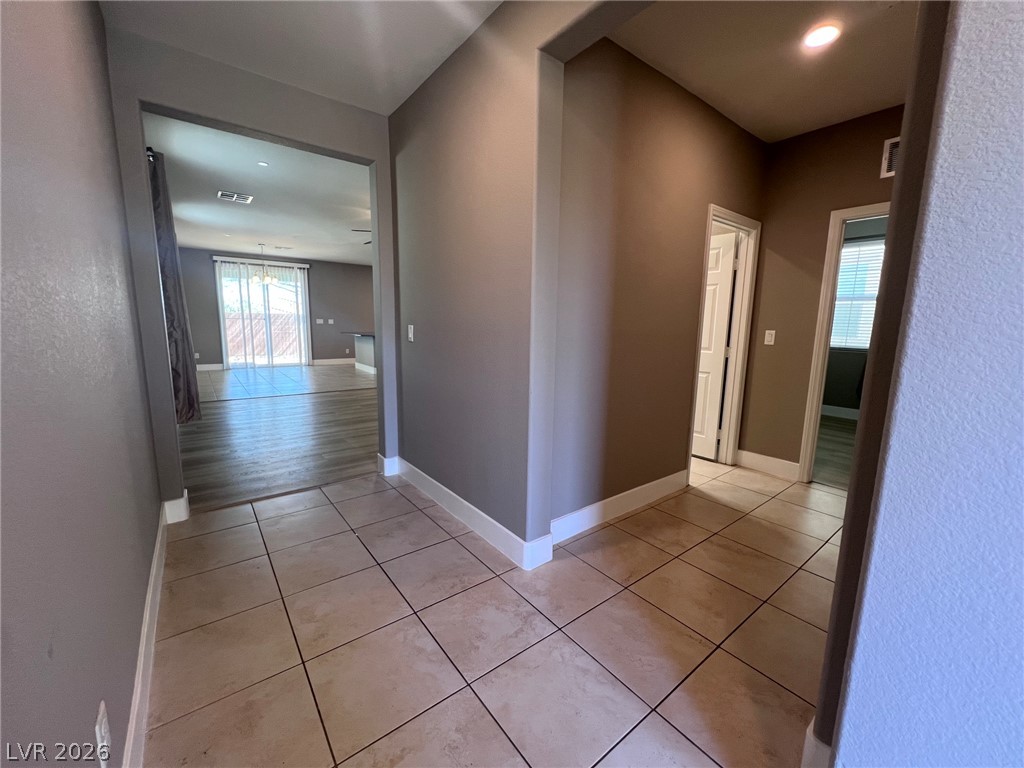 2970 Tranquil Brook Avenue Property Photo 4