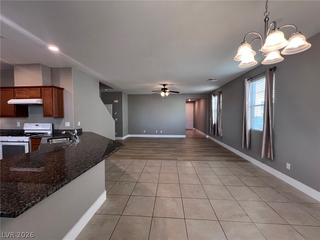 2970 Tranquil Brook Avenue Property Photo 9