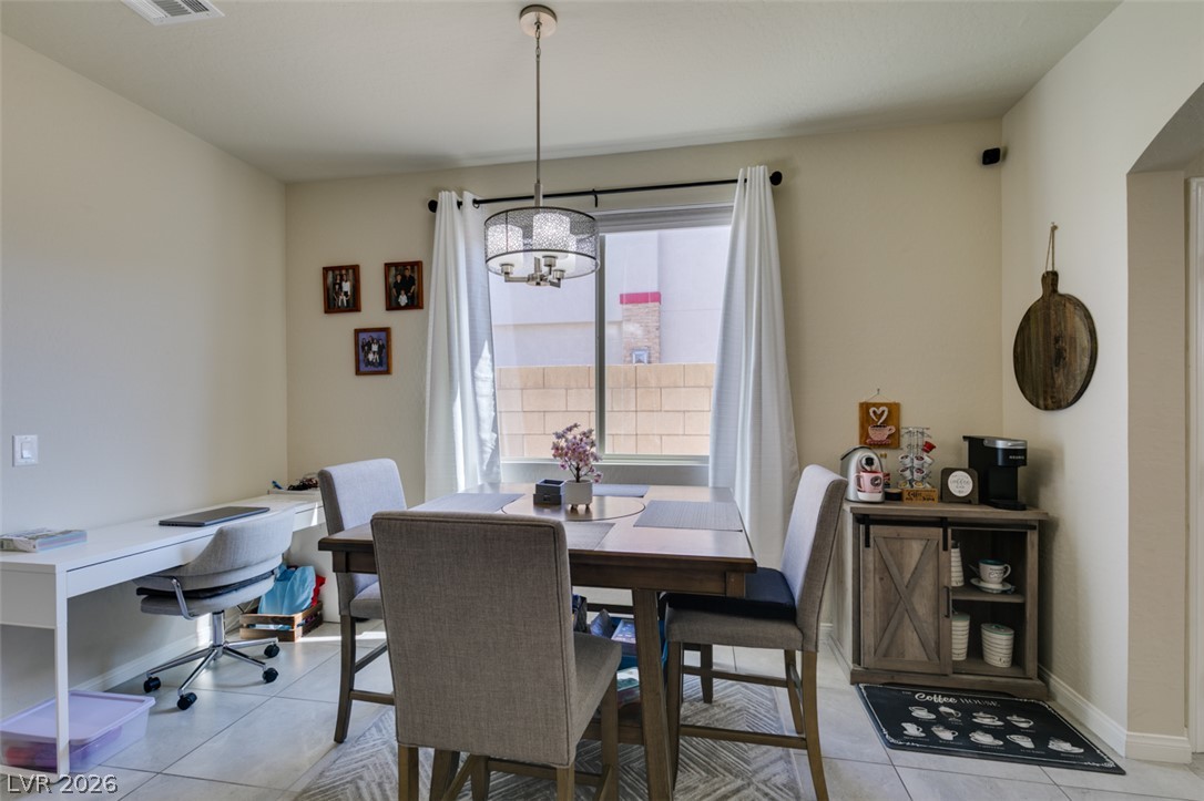 153 Tree Shot Court Property Photo 6