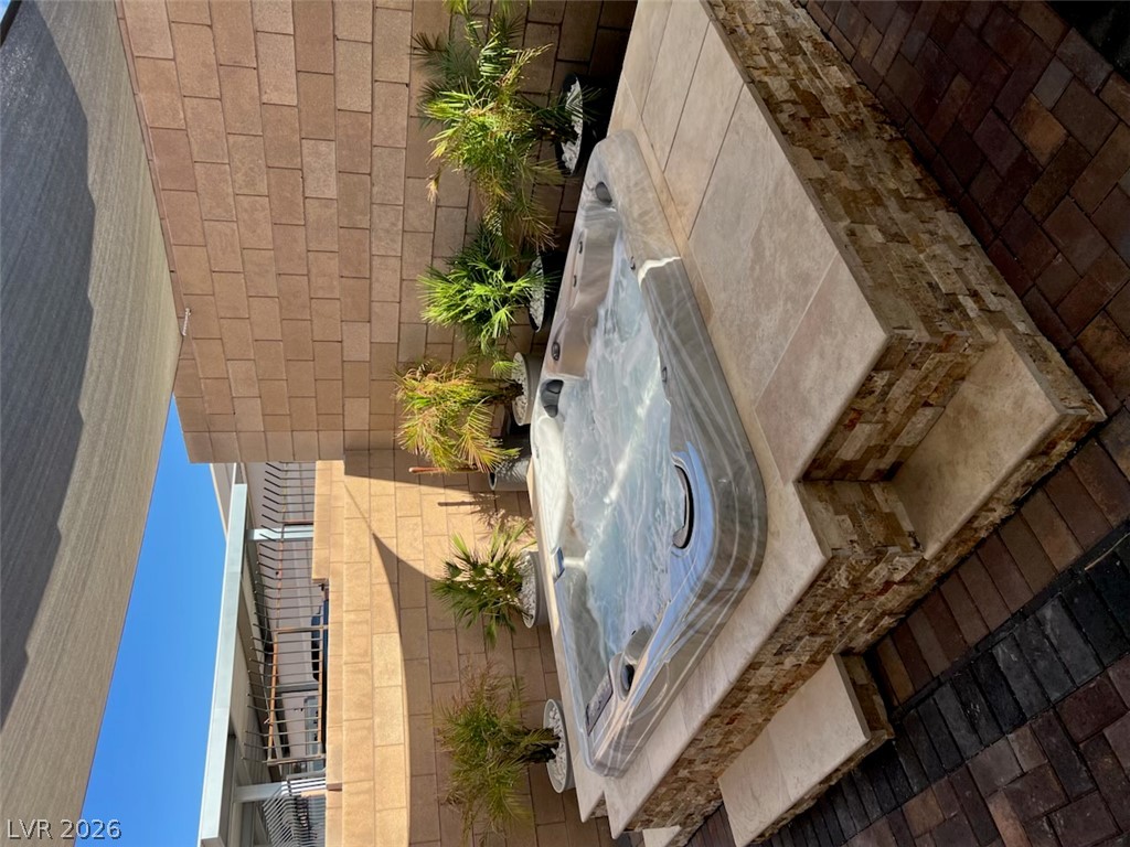 153 Tree Shot Court Property Photo 29