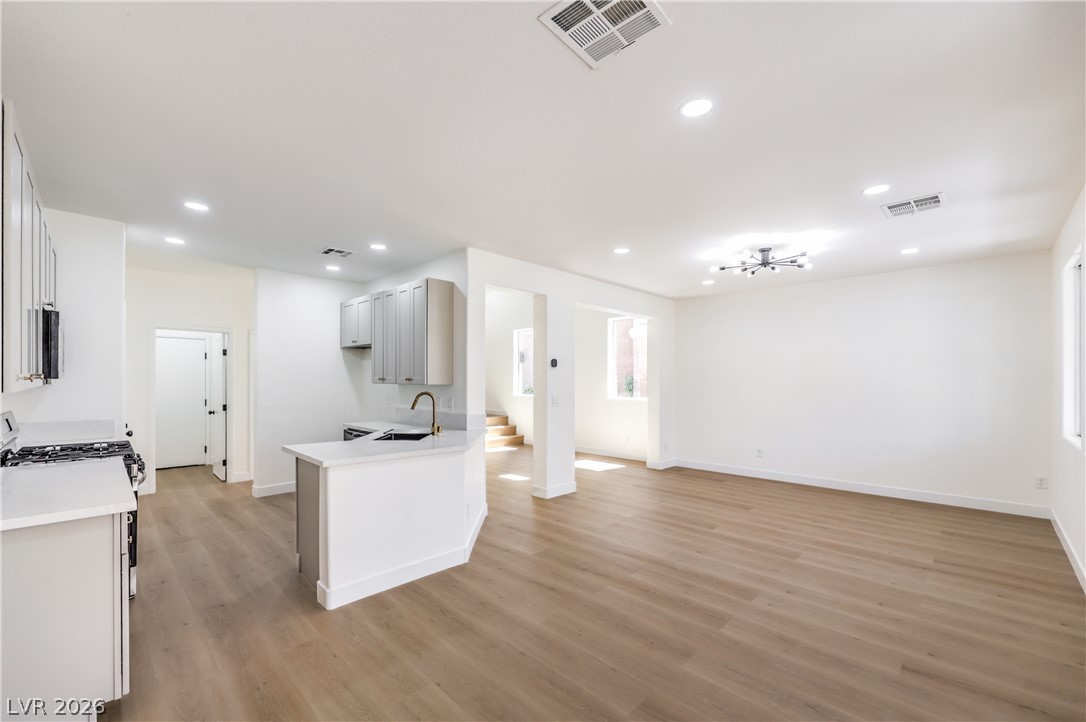 5927 Smokey Quartz Court Property Photo 5