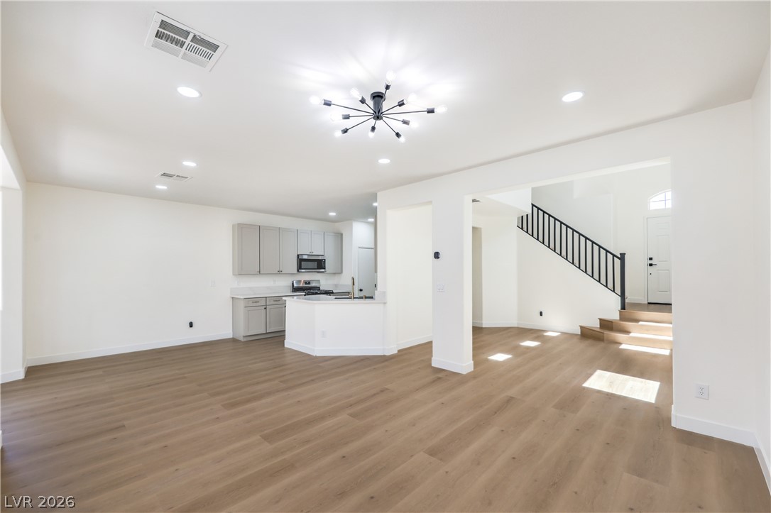 5927 Smokey Quartz Court Property Photo 6