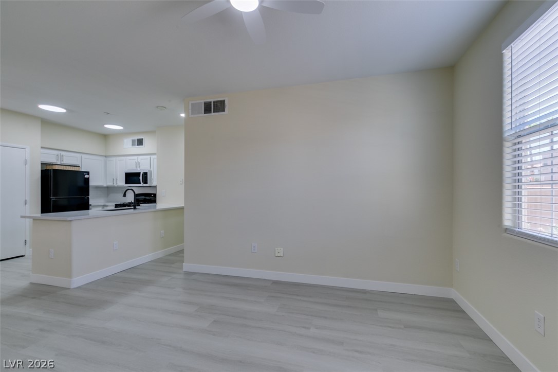 50 Aura De Blanco Street 3104 Property Photo 5