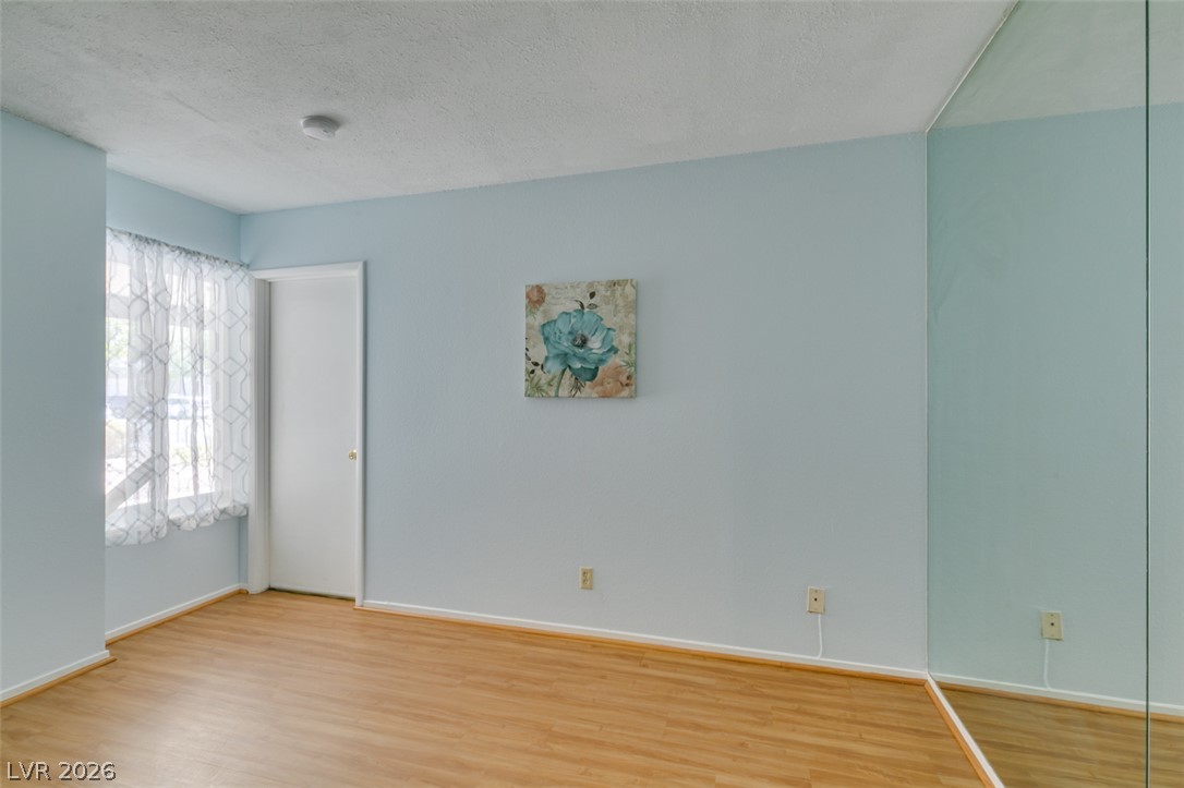 3422 Pecos Way Property Photo 24