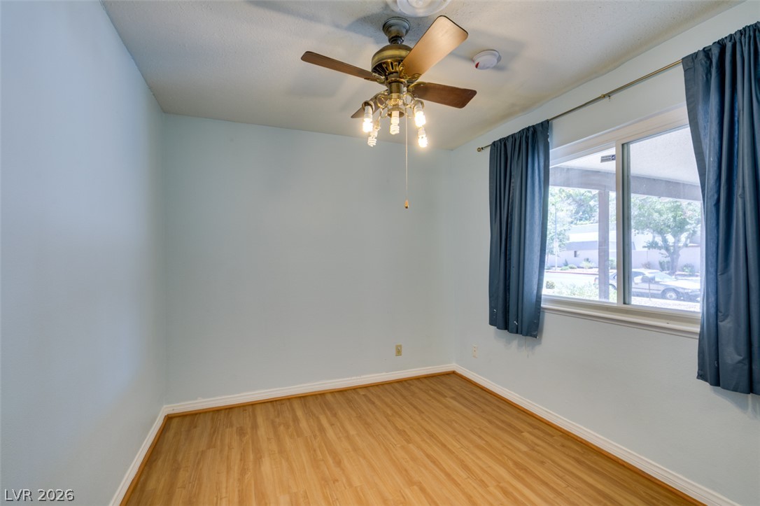 3422 Pecos Way Property Photo 25