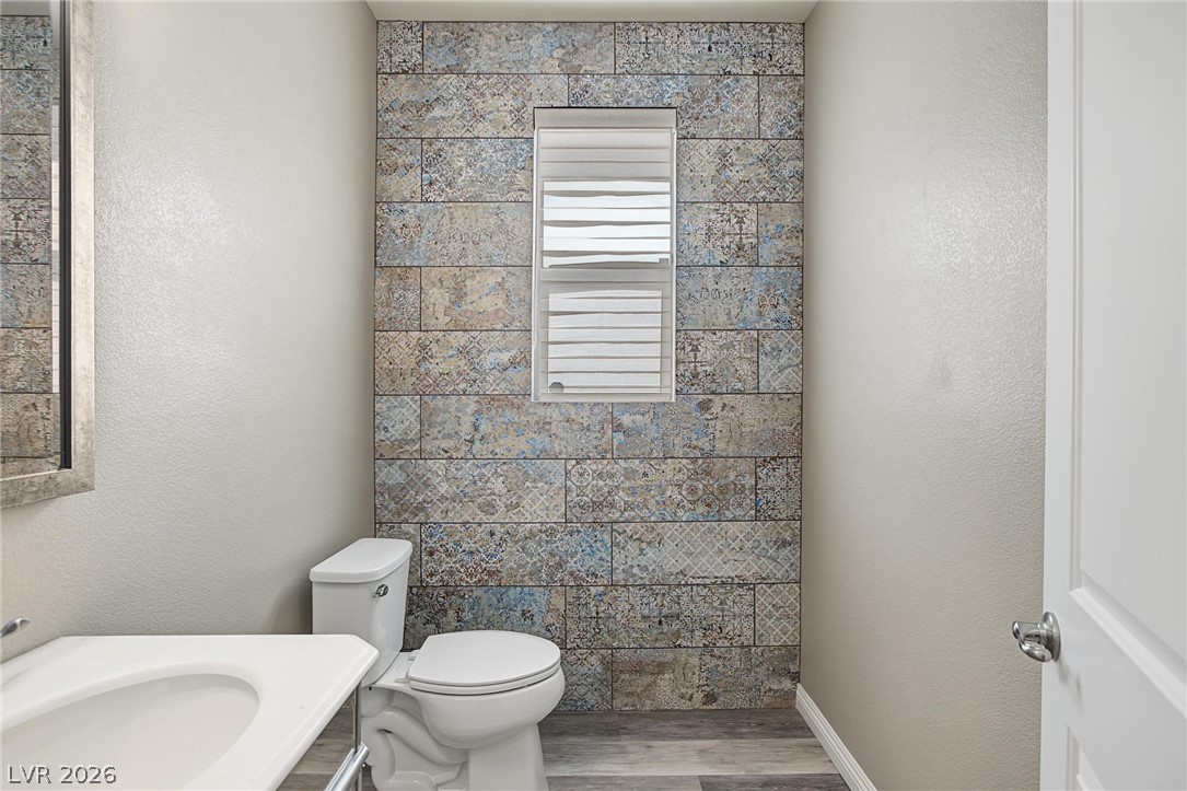 932 Glenhaven Place Property Photo 11