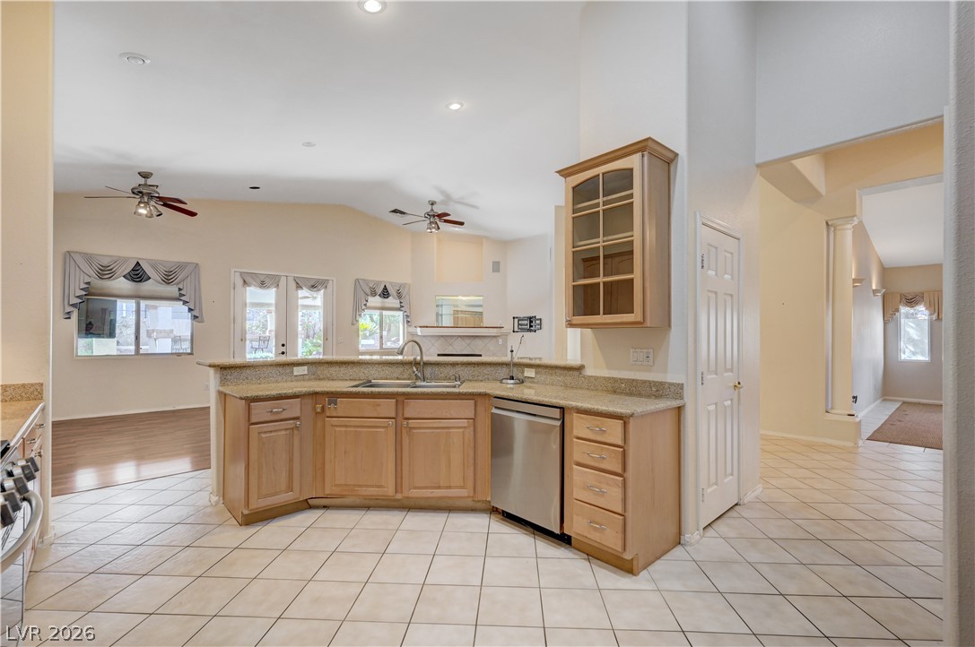 5551 Tahoe Meadows Court Property Photo 11