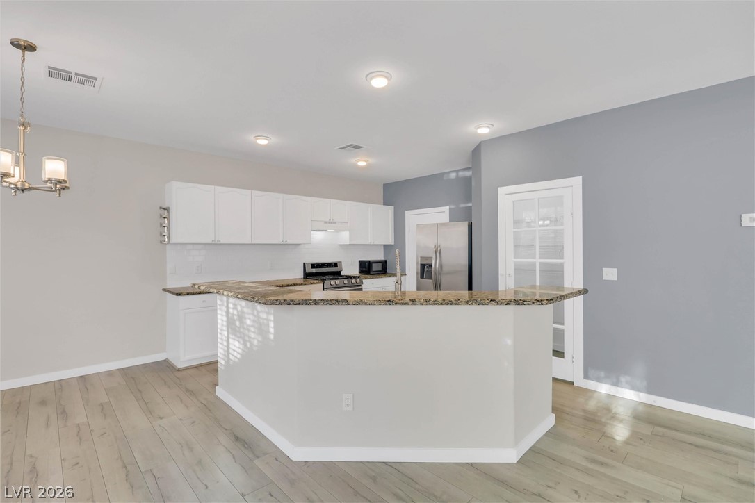 6768 Pastel Camellia Street Property Photo 17