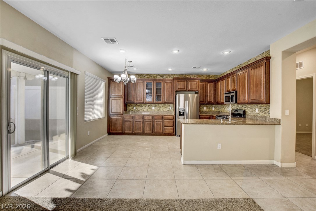 9353 Black Wolf Avenue Property Photo 9