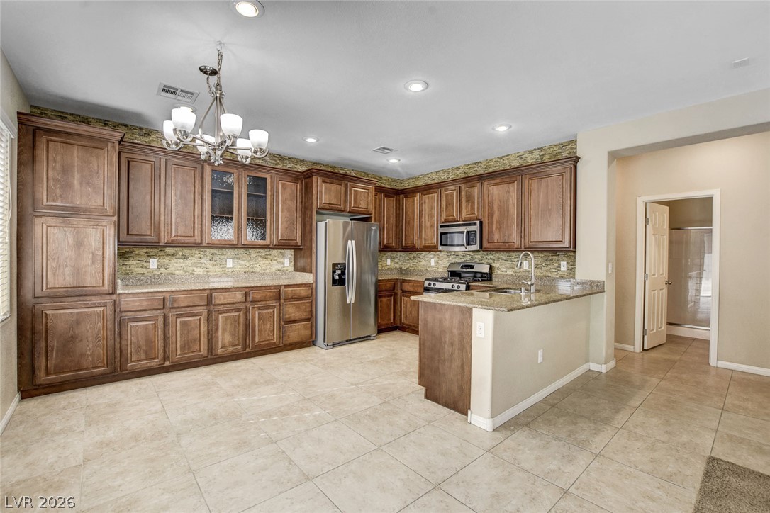 9353 Black Wolf Avenue Property Photo 10