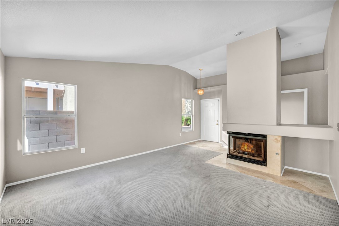 2143 Sun Swept Way Property Photo 2