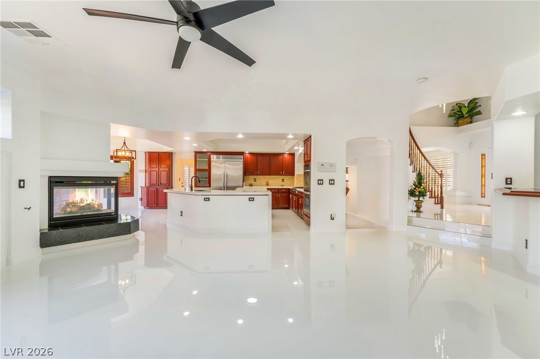 7526 Gossamer Wind Street Property Photo 16