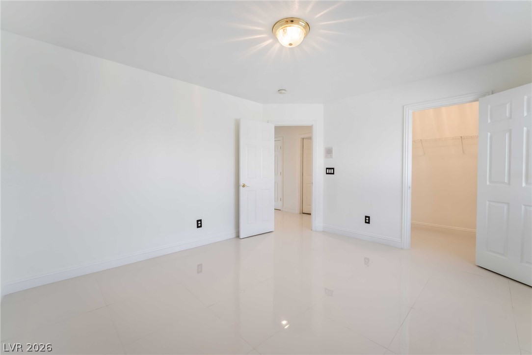 7526 Gossamer Wind Street Property Photo 47