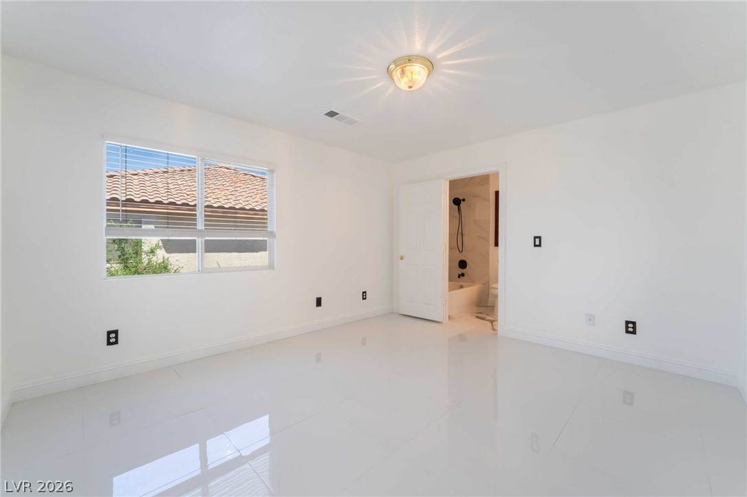 7526 Gossamer Wind Street Property Photo 48